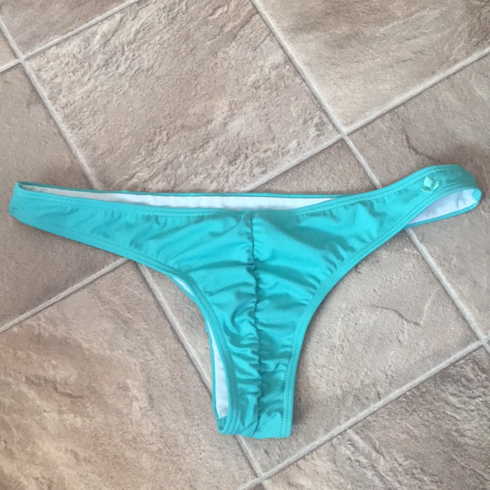 Reef Cheeky Scrunch Bikini Bottom